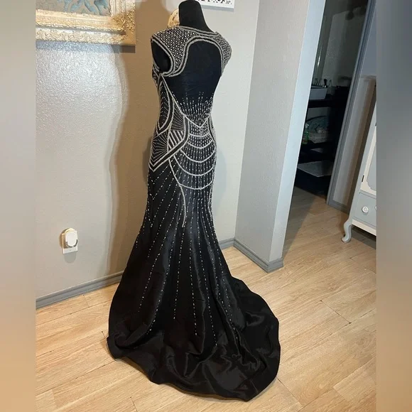 Rachel Allan Black Evening Gown - Picture 12 of 13